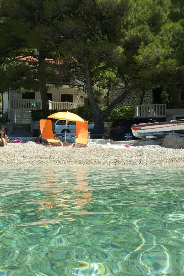 Apartments By The Sea Brela, Makarska - 16065 Exteriér fotografie